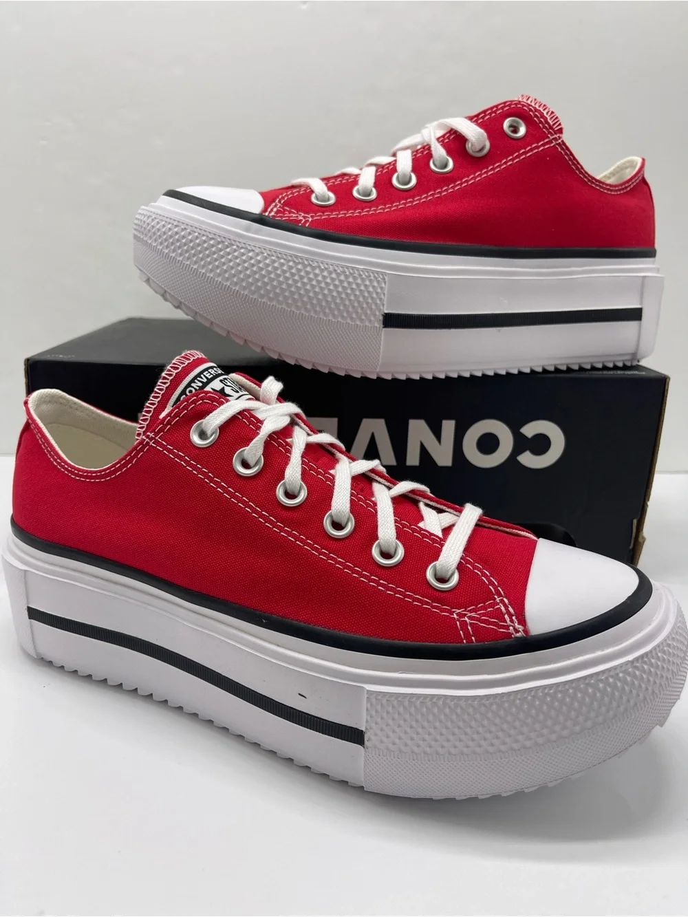 Converse WMNS CTAS LIFT DOUBLE STACK OX
RED/BLACK/WHITE Platform Sneakers - Picture 11 of 16